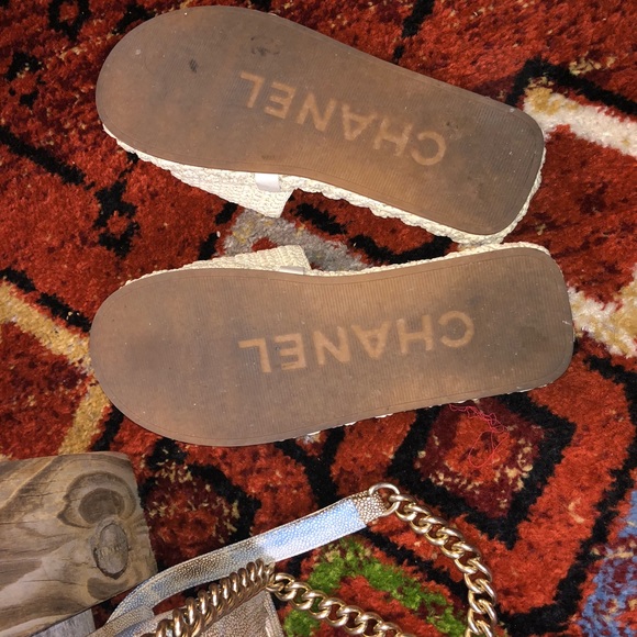 Worn a few times authentic - Picture 2 of 3